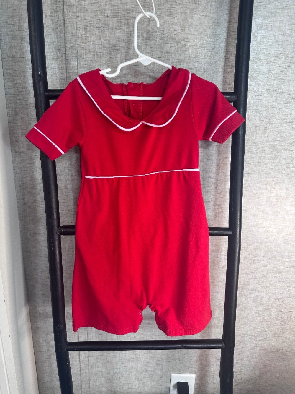 Boutique Baby/Toddler Red Romper Peter Pan Collar Short Sleeve Classic Outfit